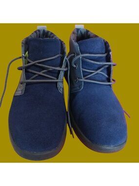 UGG Blue Youth Reflective Canoe Chukka Boots Navy Blue Size 6